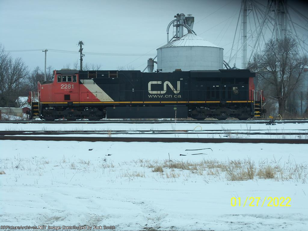 CN 2281